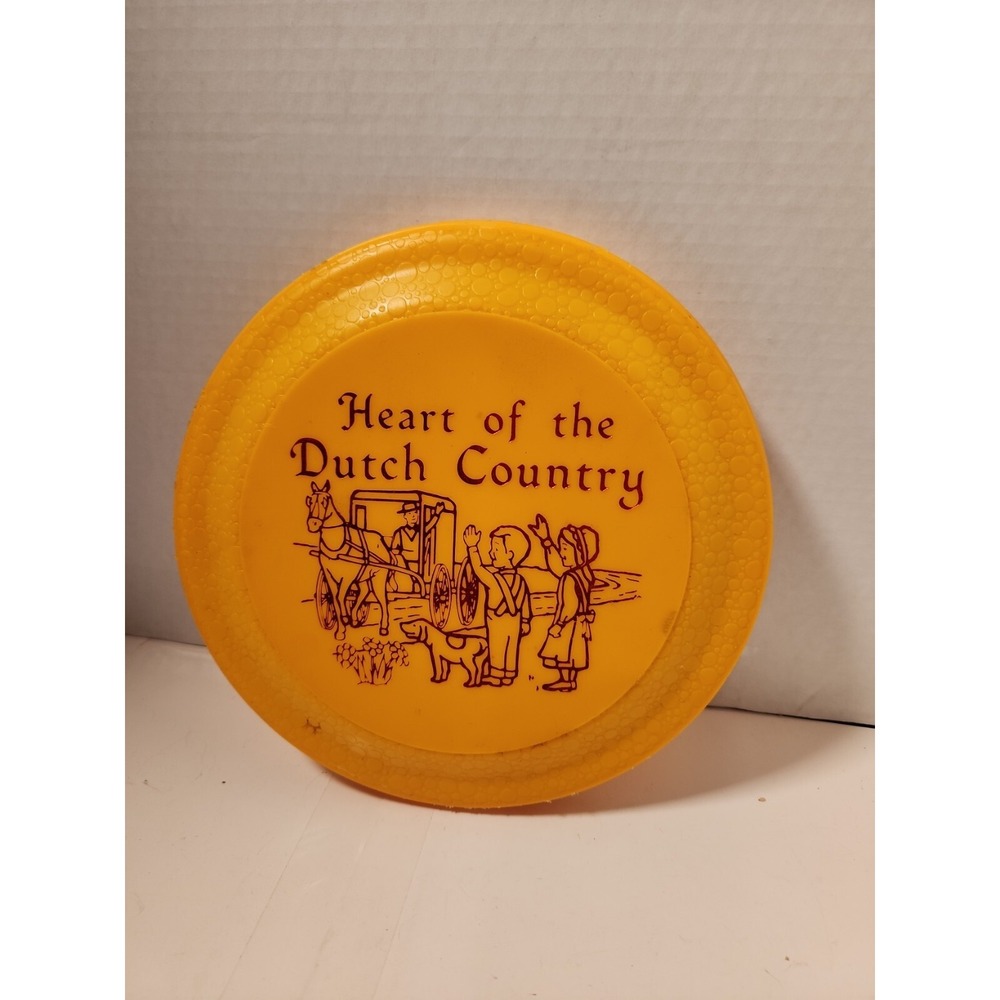Vintage frisbee heart‎ of the Dutch Country yellow EUC